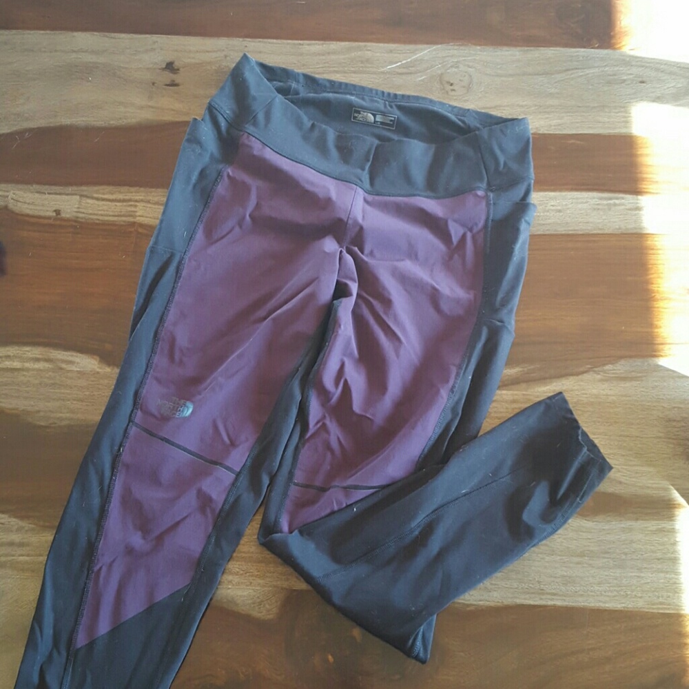 North Face size large leggings